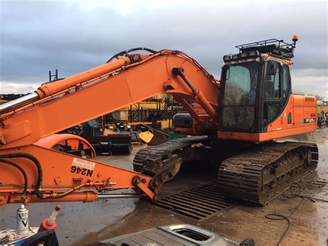 doosan dx225lc for sale